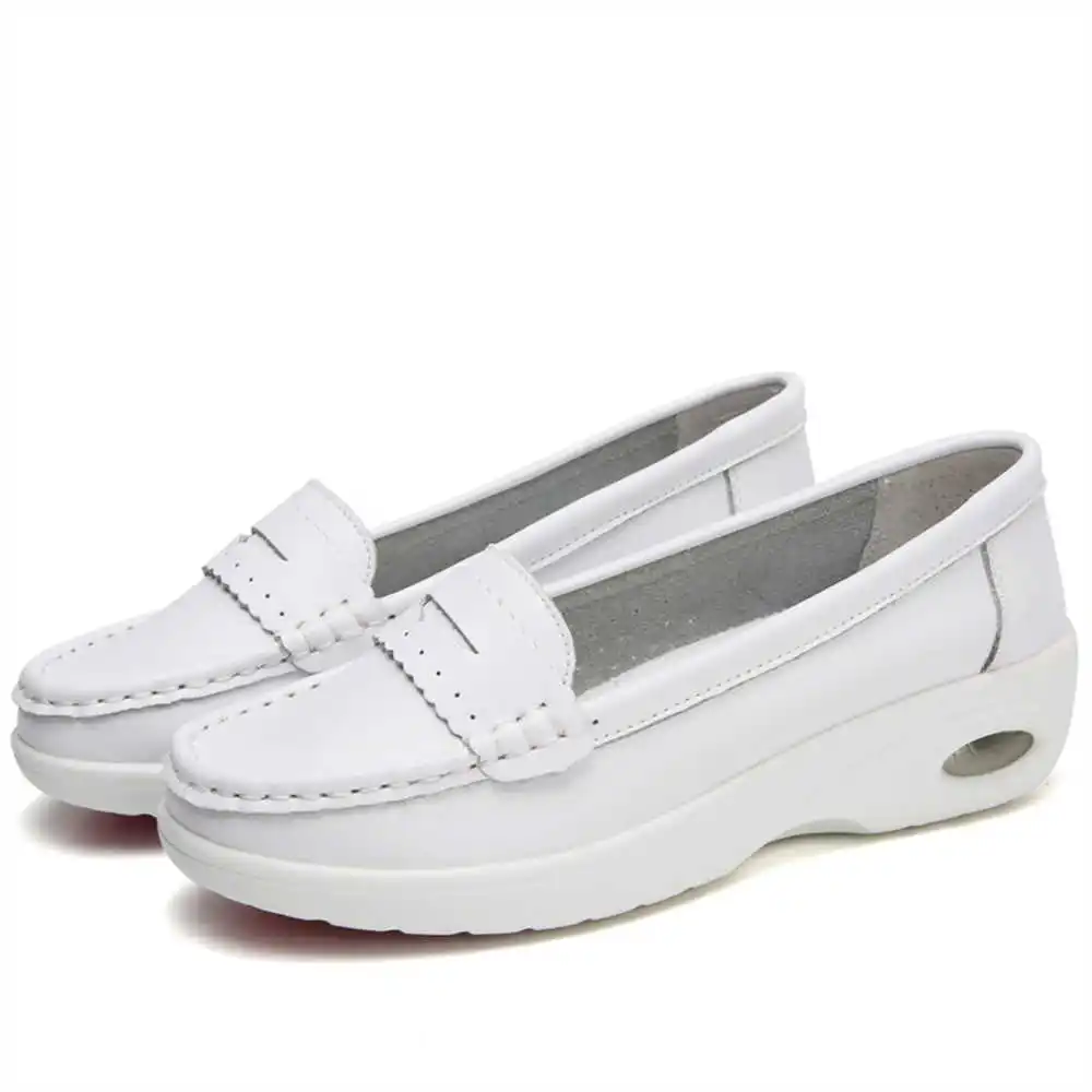 Thick Sole Slipon White Traine – обзор и цена Tech Accessories For College