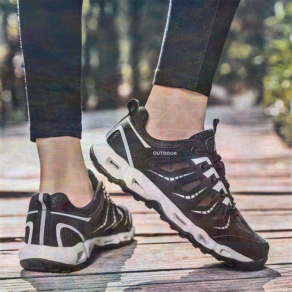 Sumer Round Tip Silver Sneaker – обзор и цена Tech Accessories For College