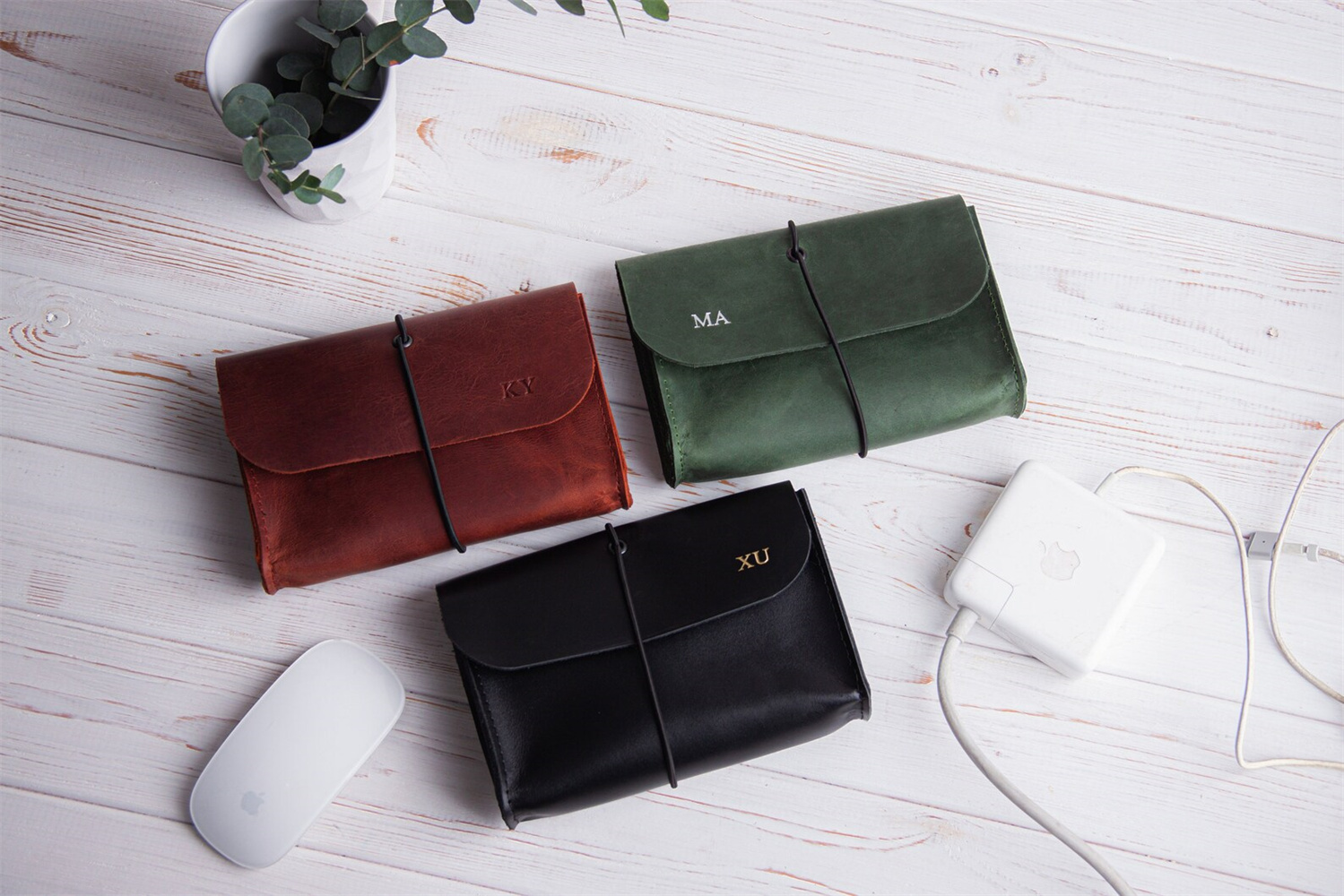 Genuine Leather MacBook Mouse  – обзор и цена Tech Accessories Travel Organizer Pouch