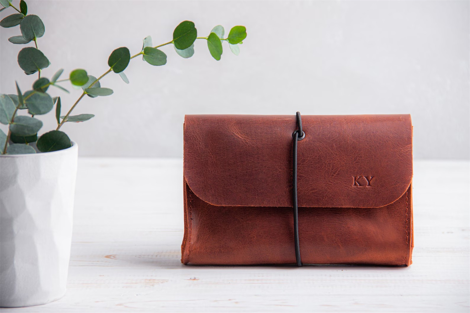 Genuine Leather MacBook Mouse  – обзор и цена Tech Accessories Travel Organizer Pouch